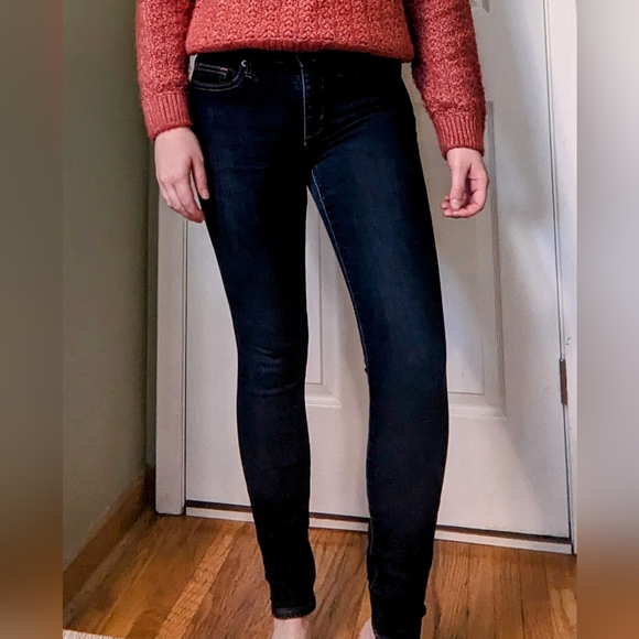 Gap Denim Mid-Rise Dark Blue Skinny Jeans | Size 26 - Picture 3 of 9